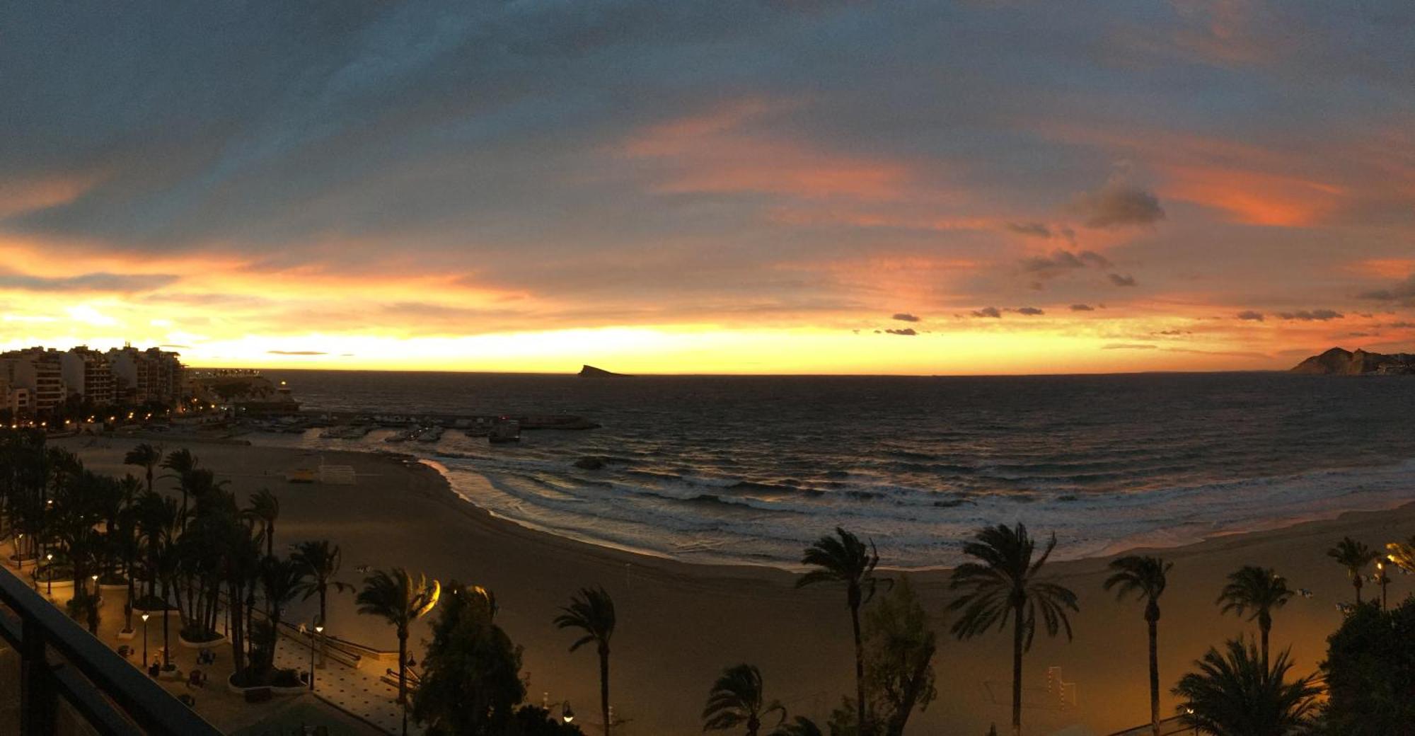 Ferienwohnung Flats Friends Atlantida Benidorm Exterior foto